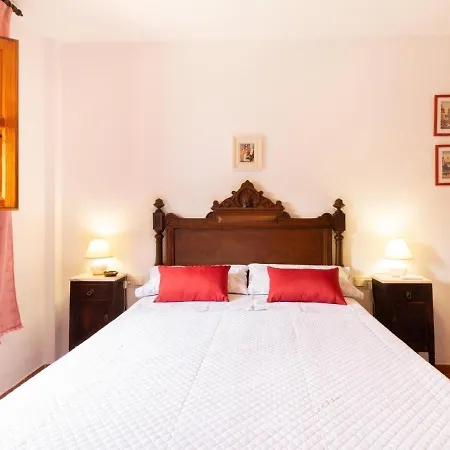 Holiday home Casa Cipreses Melegis