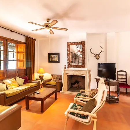 Holiday home Casa Cipreses *